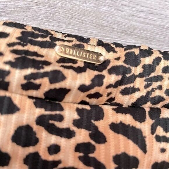 Hollister High Waist Bikini Bottoms - Picture 4 of 6